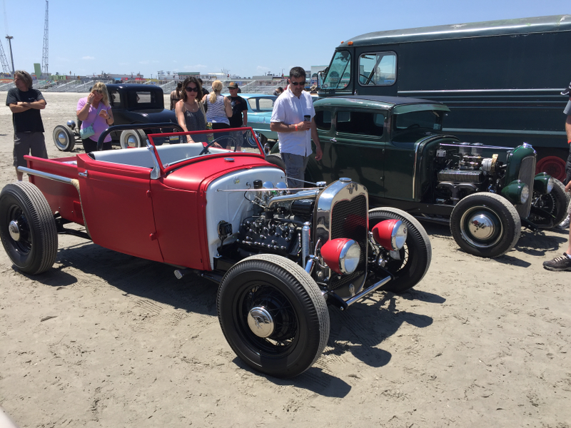 Illustration for article titled So while some oppos will be sad that Blacktop Nationals was a bust, Customs on the Beach was the exact opposite of that.